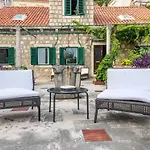House With Wifi - 23839