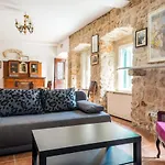 House With Wifi - 23839 Semesterbostad