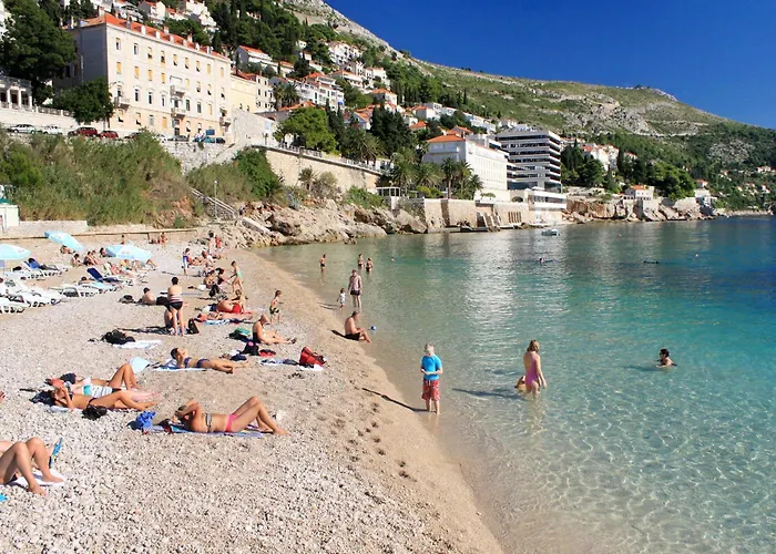 بيت للعطل House With Wifi - 23839 *